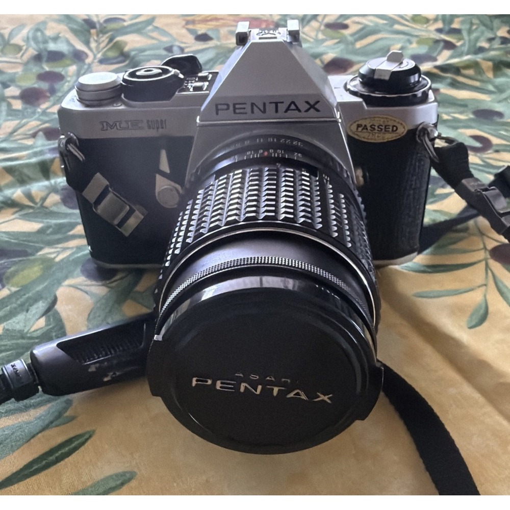 Pentax ME Super 35mm Film SLR Camera Kit w/ Pentax SMC Zoom Lens And Strap